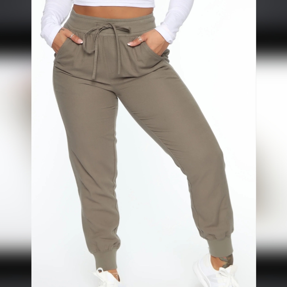 FASHION NOVA // Not My Problem Joggers